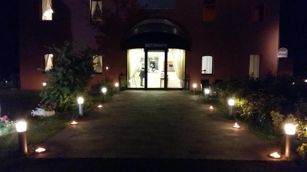 Hotel La Vecchia Reggio Reggio nell'Emilia Exterior foto